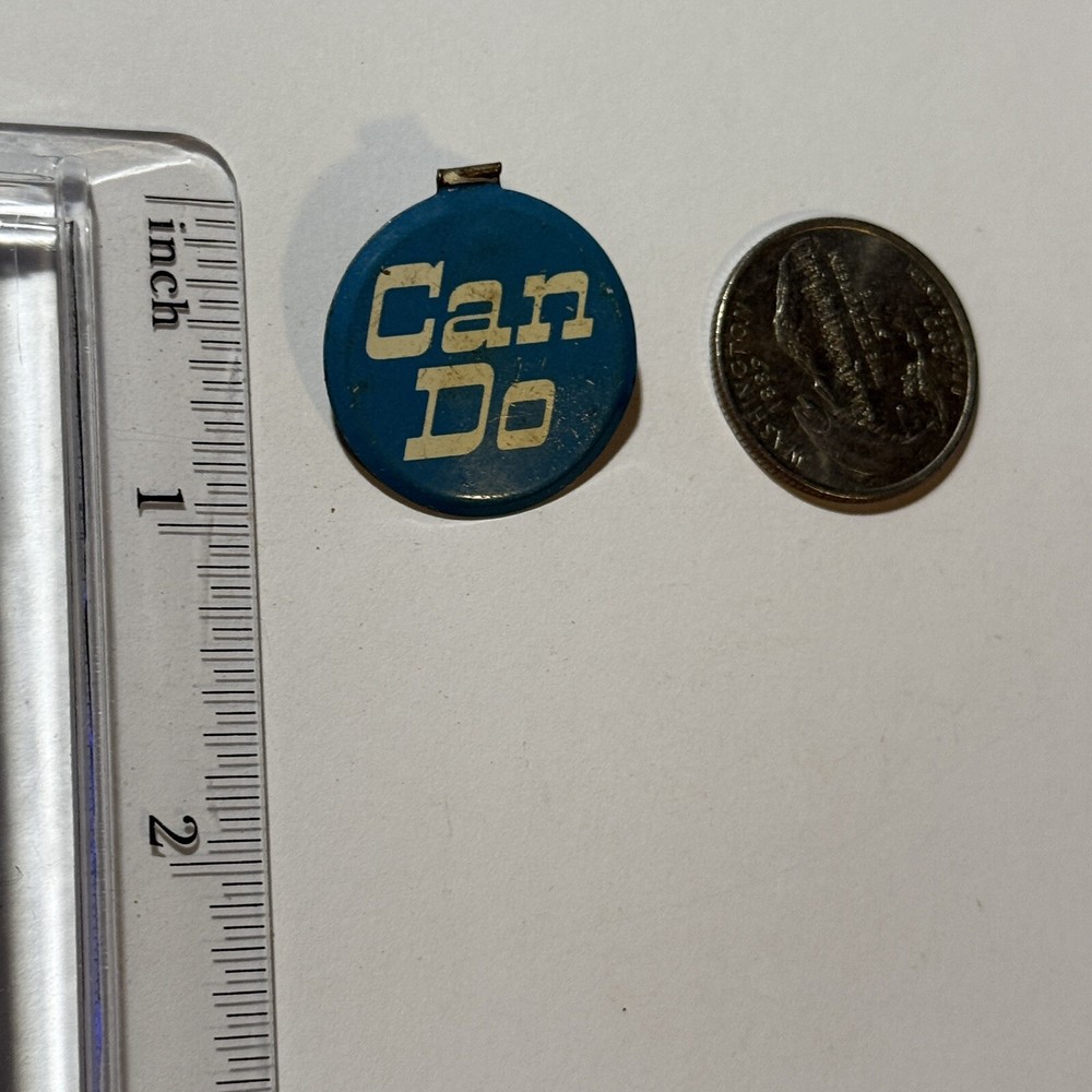 Can Do Tab Button Foldover Pin VTG