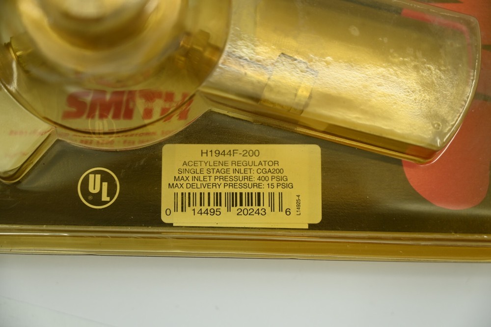 Smith Acetylene Regulator H1944F-200 NEW Sealed Package