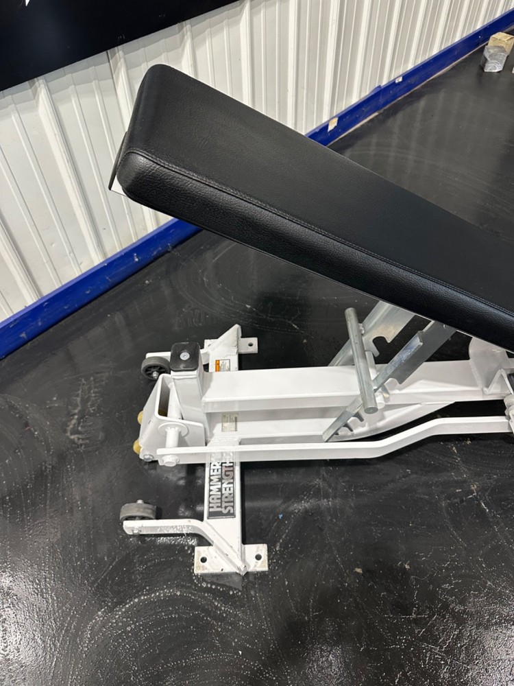 Hammer Strength | HD Elite Multi-Adjustable 0-90 Degree Bench