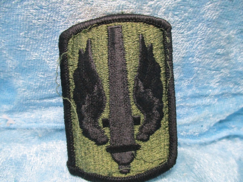 18th Field Artillary Military Patch