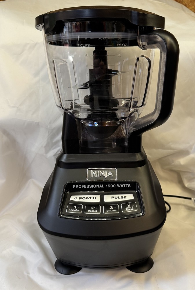 Ninja Mega Kitchen System Blender Food Processor 1500 Watts 72 oz Pitcher 8 Cup