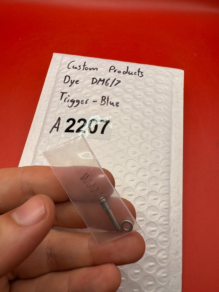 Custom Products Dye DM6/7 Trigger-Blue