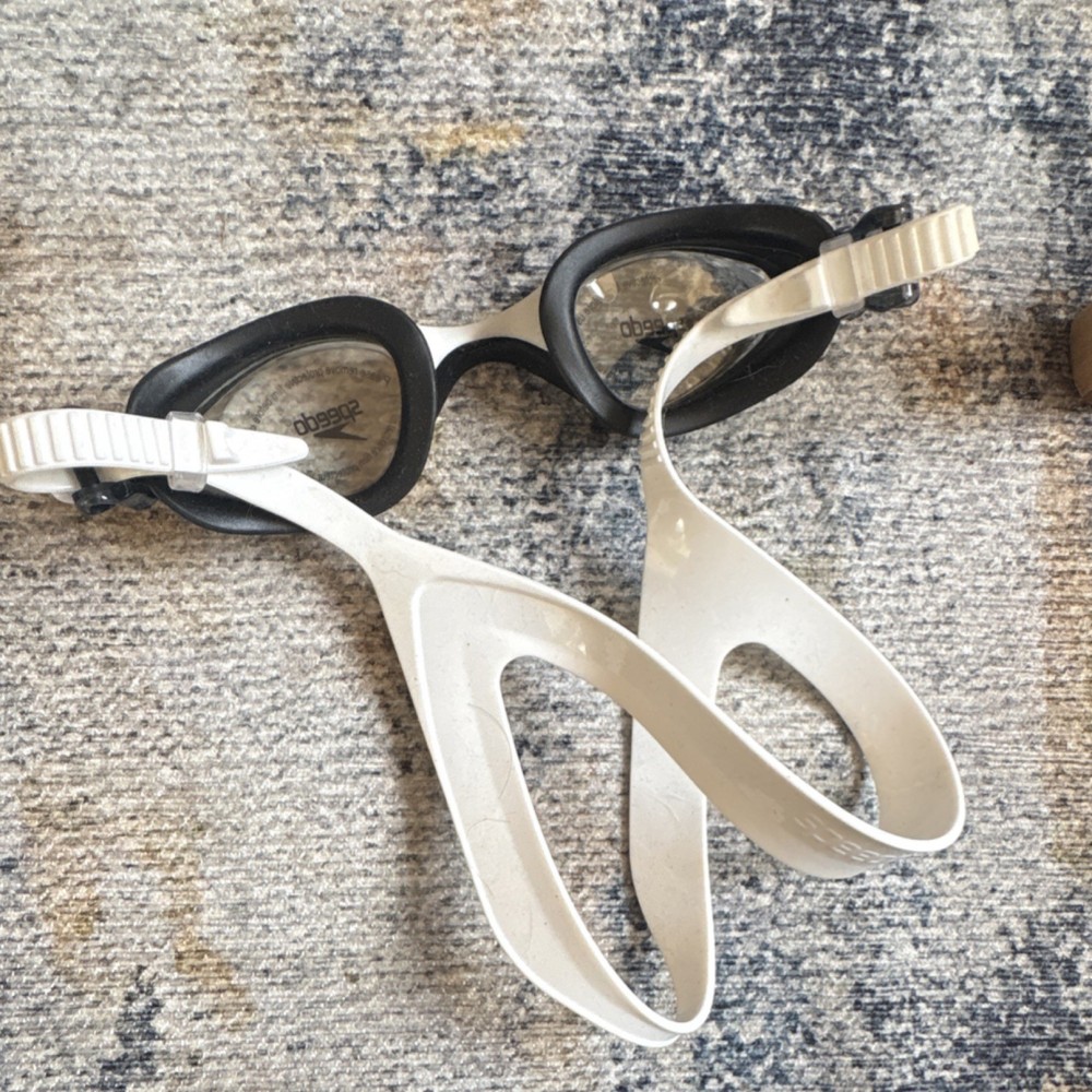 Speedo Black White Swimming Goggles