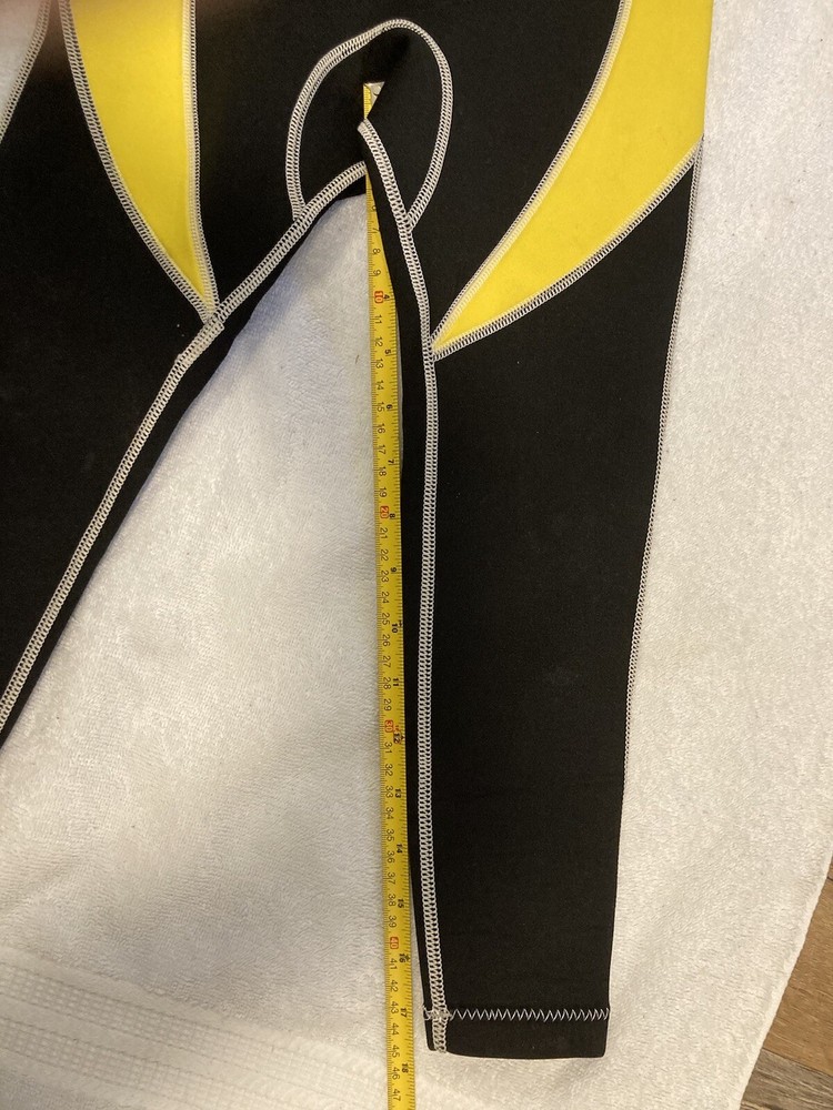 Wetsuit Youth Size 4