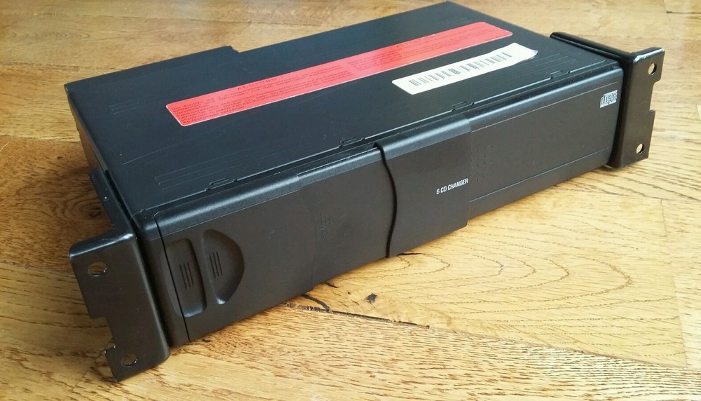 BMW 3 SERIES E46 CD CHANGER GENUINE REFURBISHED