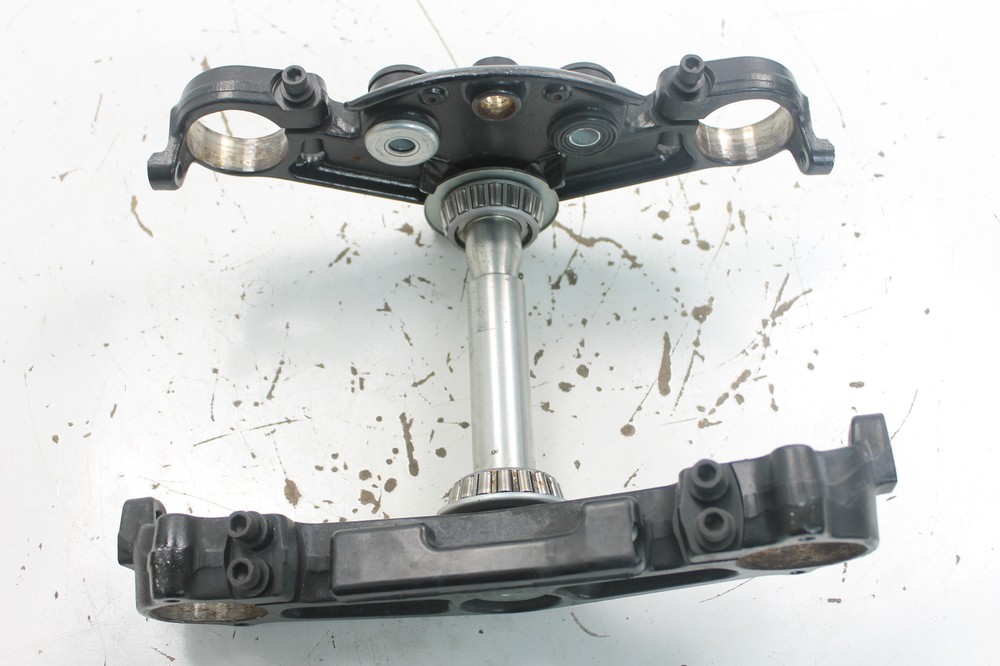 2016 Harley Ultra Limited FLHTK Triple Tree