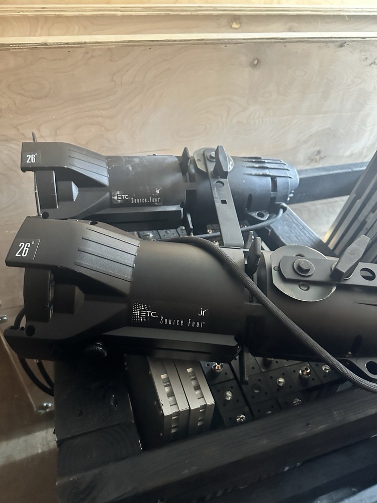 5 units - ETC Source Four JR. 575W Ellipsoidal Light