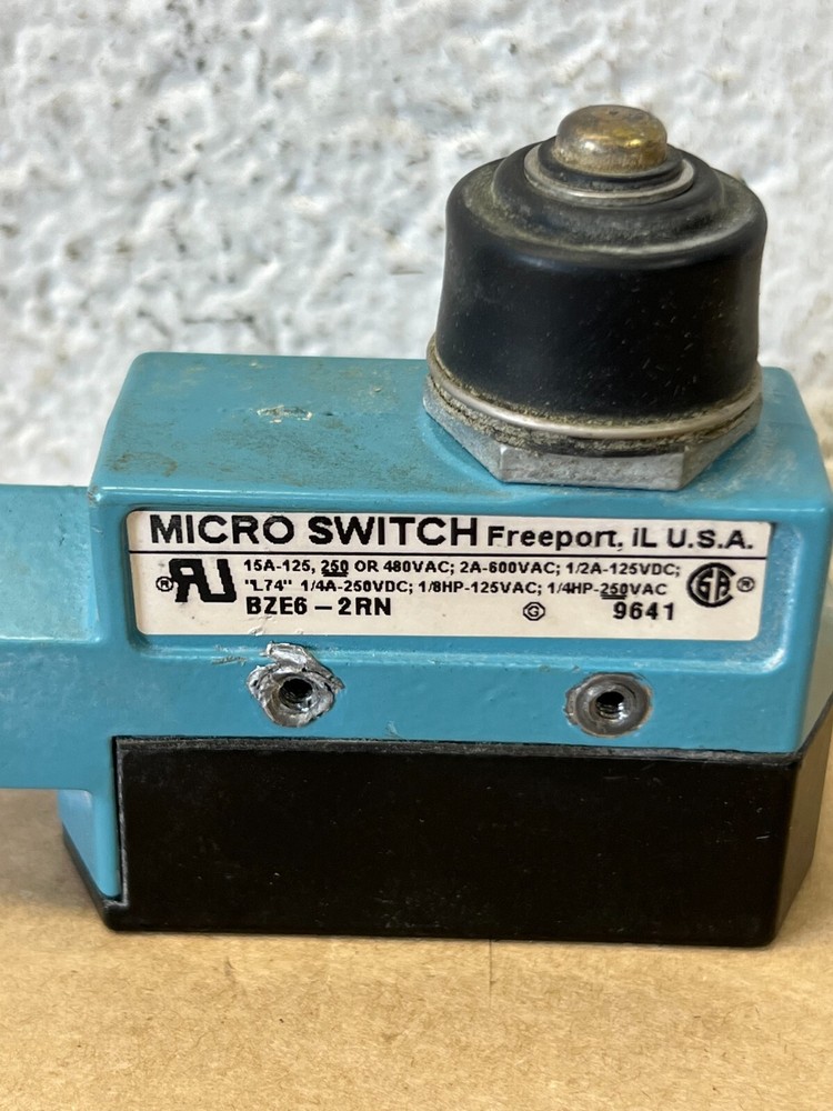 Honeywell BZE6-2RN Micro Switch