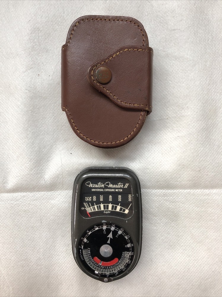 Weston Master II Universal exposure meter model No 735 w/leather case
