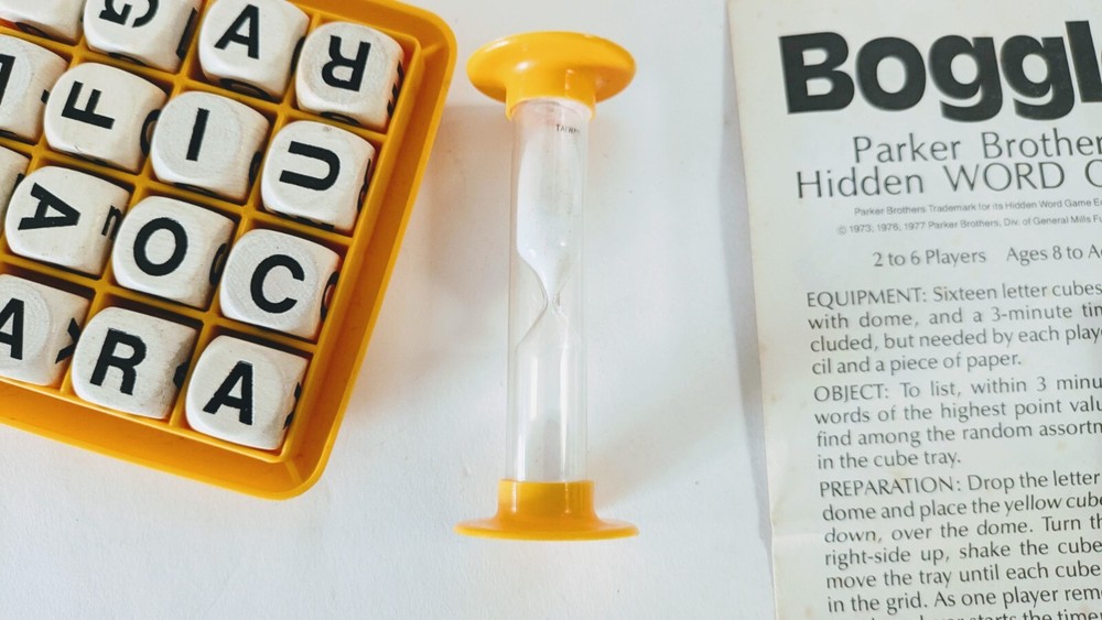 1976 Game Boggle Parker Brothers