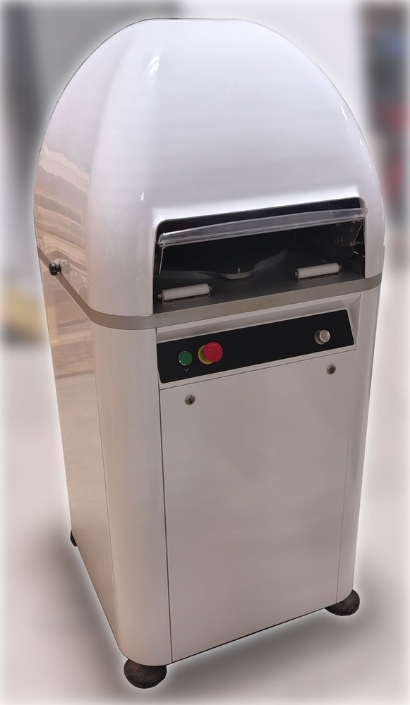 Italiana semi automatic dough divider rounder SPA A 15