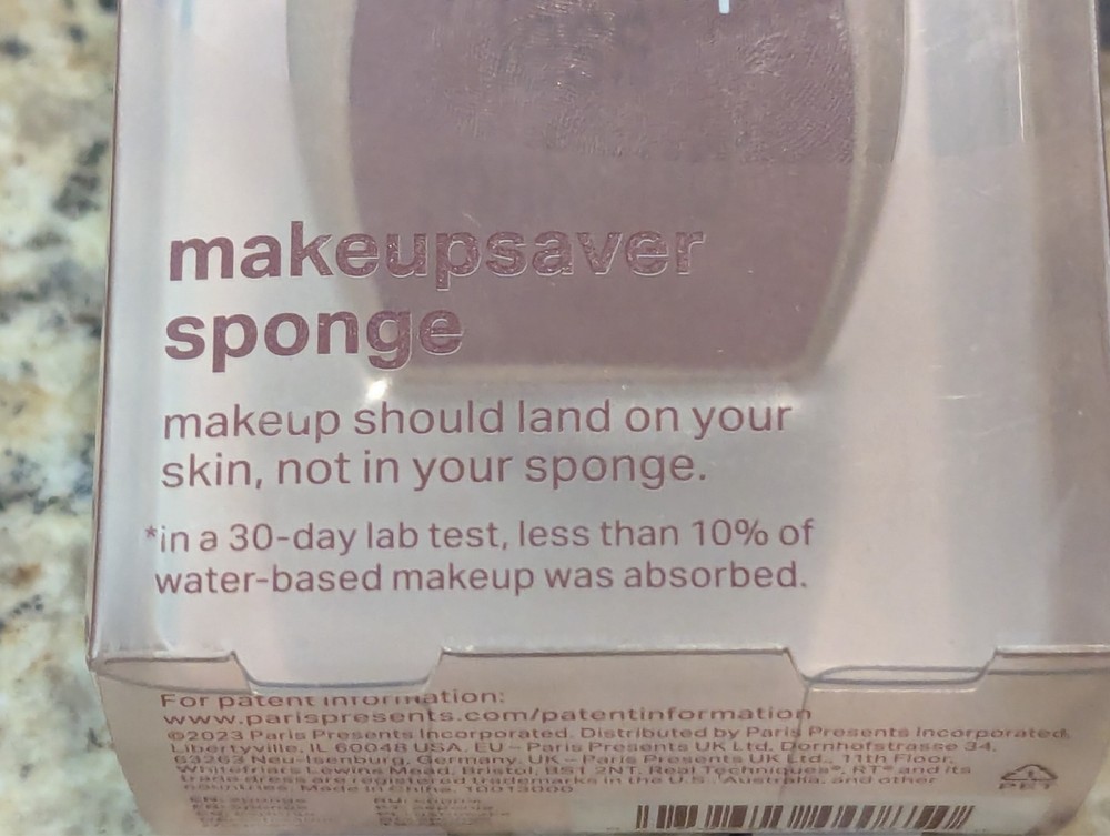 Real Techniques Makeup Saver Sponge