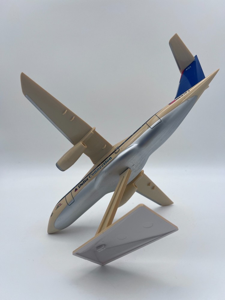 Delta Connection 328JET Model Airplane N401FJ Desktop Display