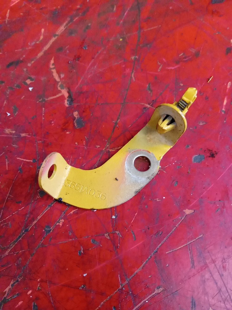 Cat Caterpillar 4.4 Engine Bracket 3651A036 4 Cylinder Diesel Engine