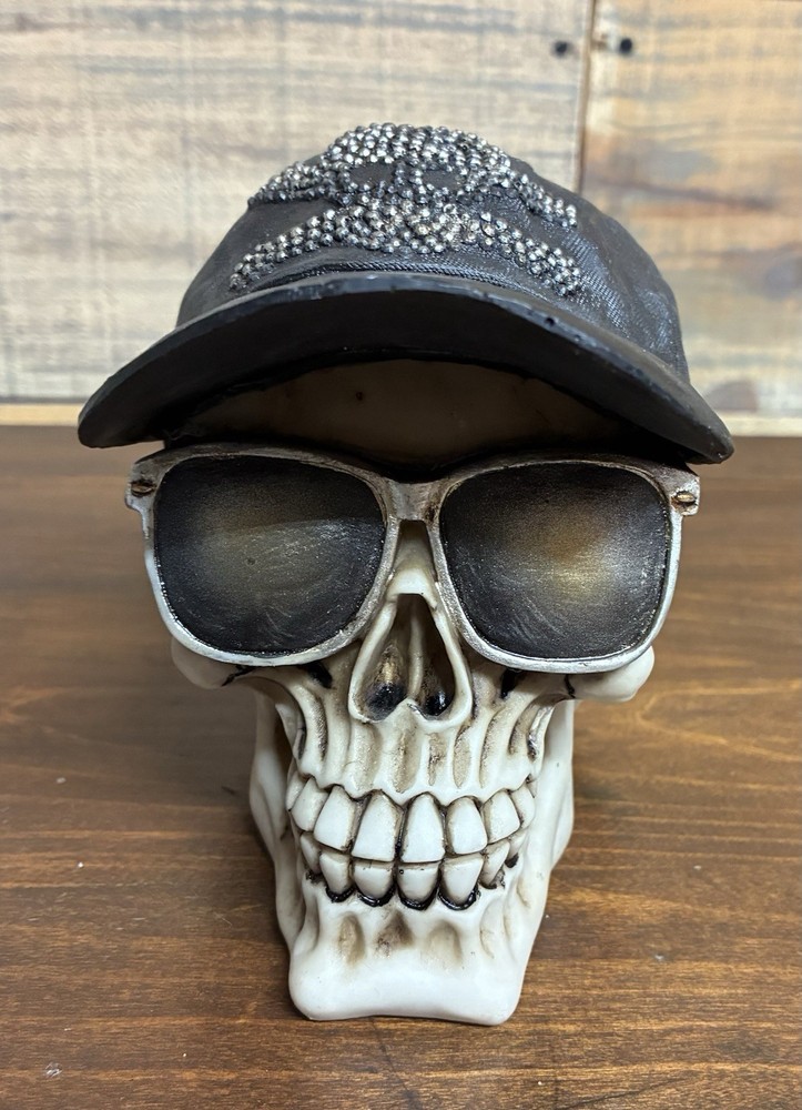 5" SKULL WITH SUNGLASSES AND CAP POLY RESIN