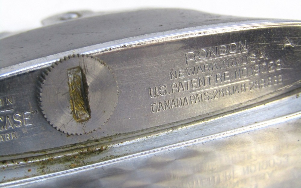 Vintage Ronson Black/Silver Cigarette Case with Lighter.