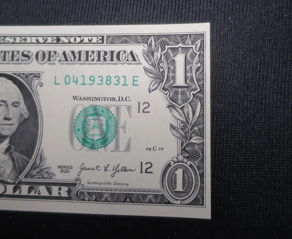$1 Dollar Miscut Misaligned Error Uncirculated Bill