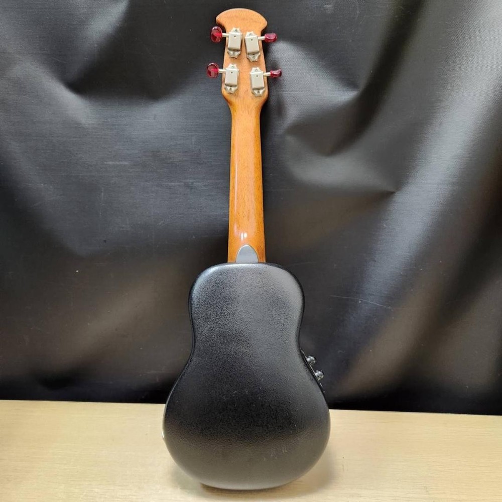 Applause Electric Ukulele Ovation UAE20