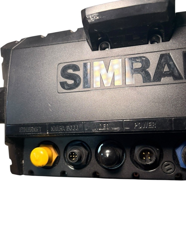 Simrad NSS9 Evo 2 Multifunction Display Includes Power Cable