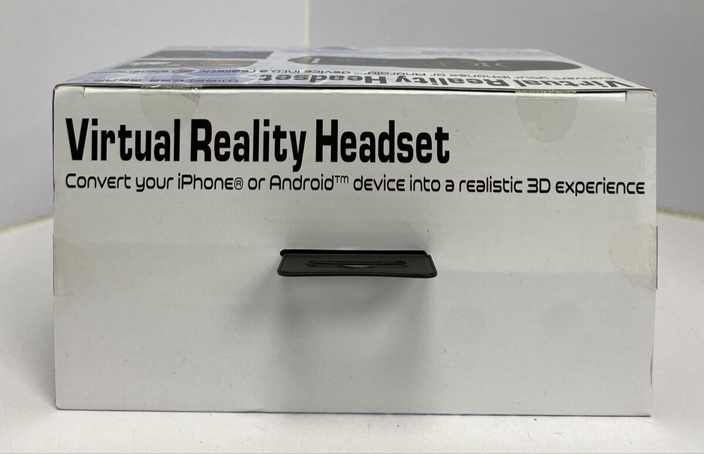 Wireless Gear Virtual Reality Headset - White