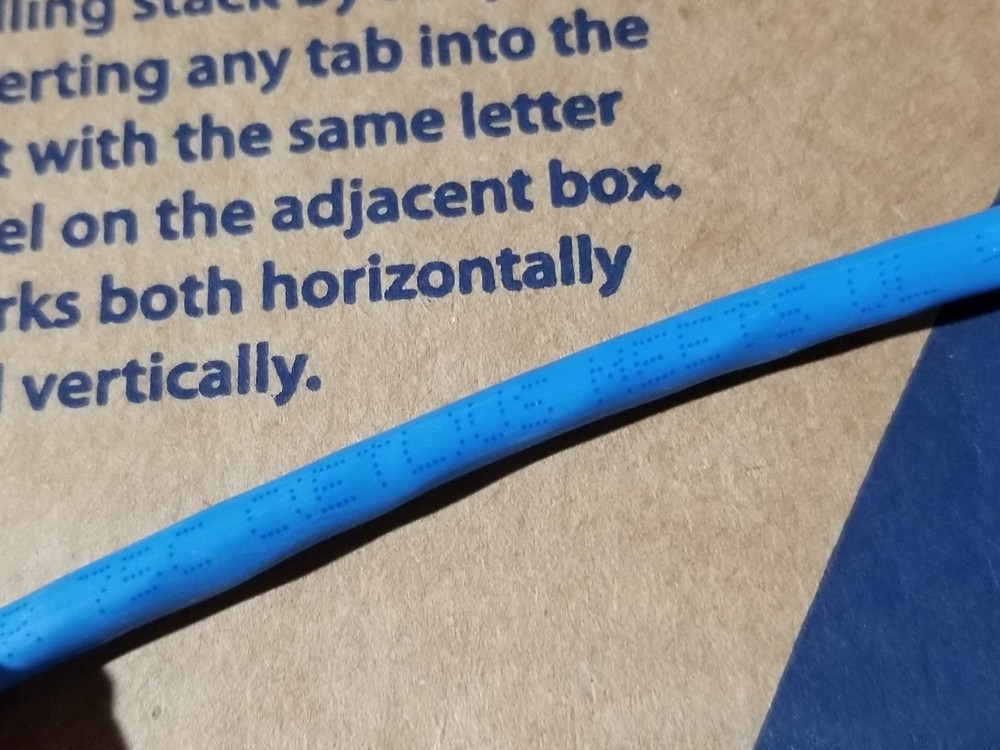 Berk-Tek 24/4P HyperPlus Cat5E Riser U/UTP Network Cable Blue /100ft