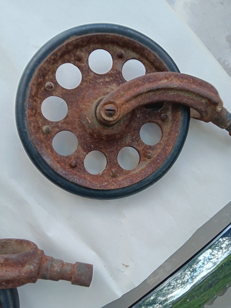 4 Antique Cast Iron Industrial Wheels