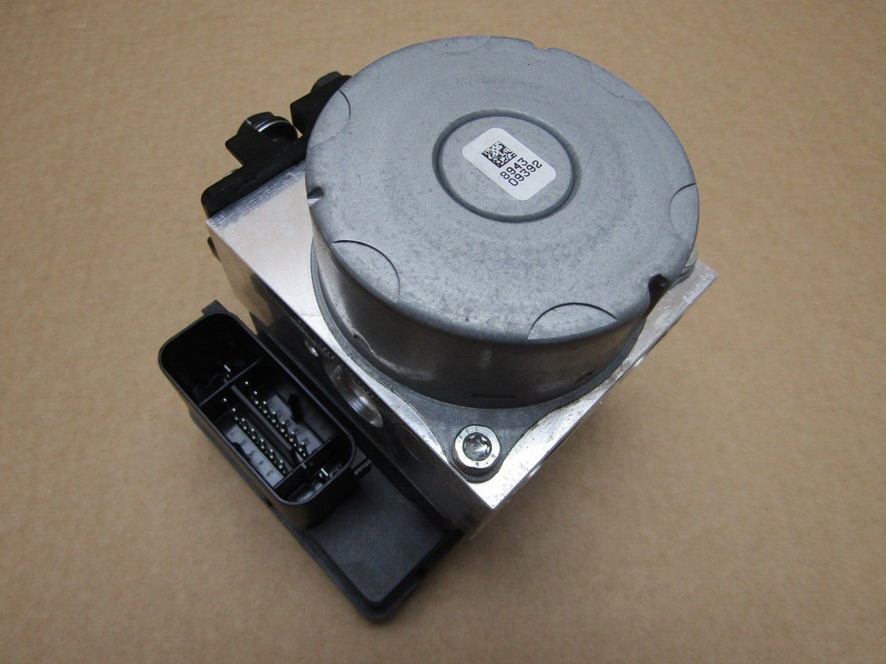 Triumph Rocket 3 GT 2.5 2020 ABS pump control module ATE (14310)