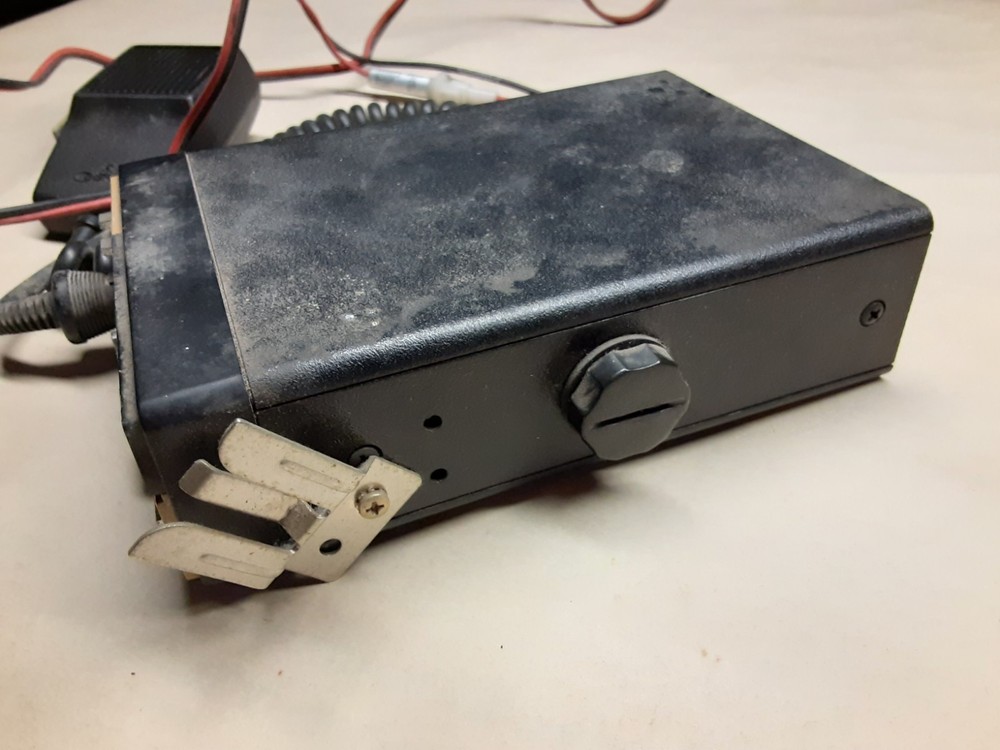 Cobra 19 Plus CB Radio UNTESTED