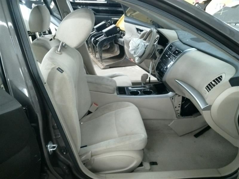 ALTIMA 2013 High Mounted Stop Light 104559854
