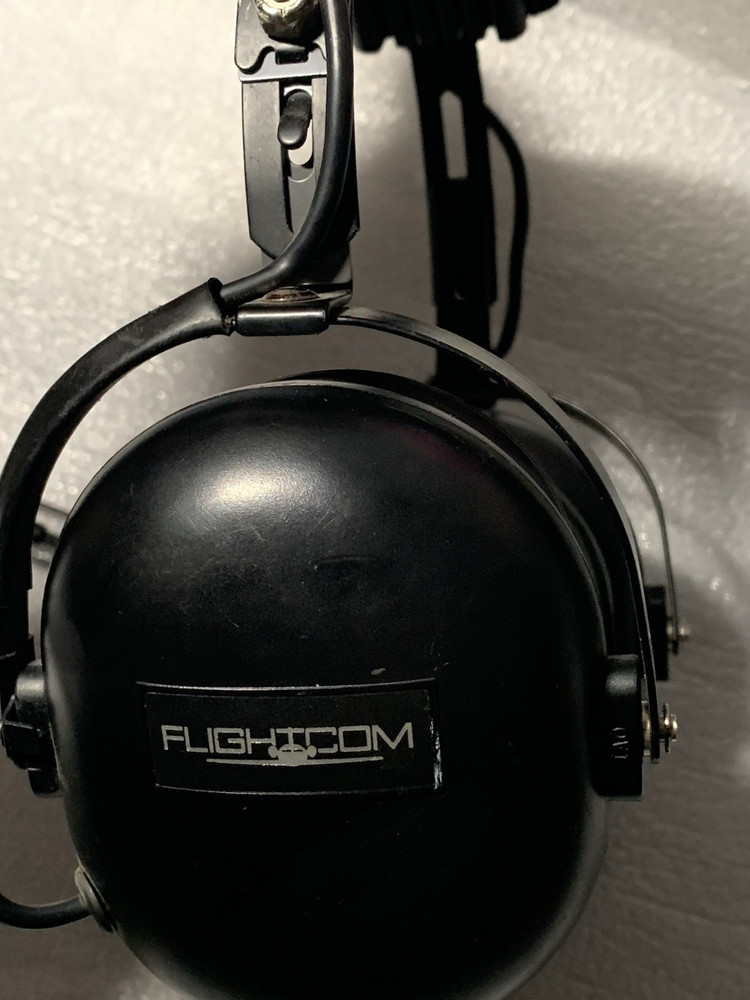 Flightcom Headset with Sonetics A-7A Microphone - Pre-Owned