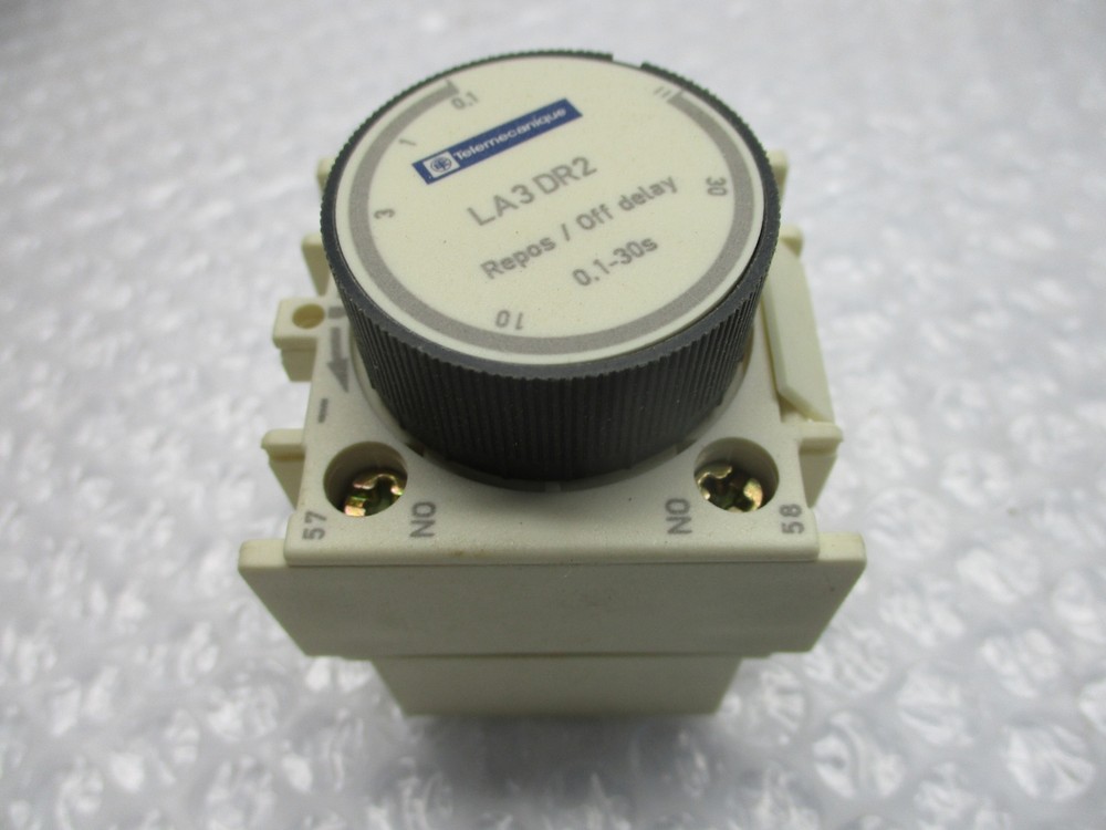 TELEMECANIQUE LA3DR2 TIMER NSMP