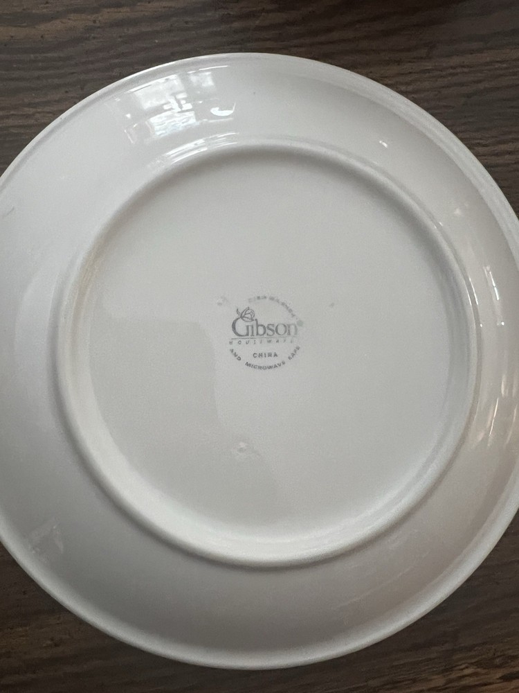 Gibson Designs Bellissimo 13-piece Dinnerware Set