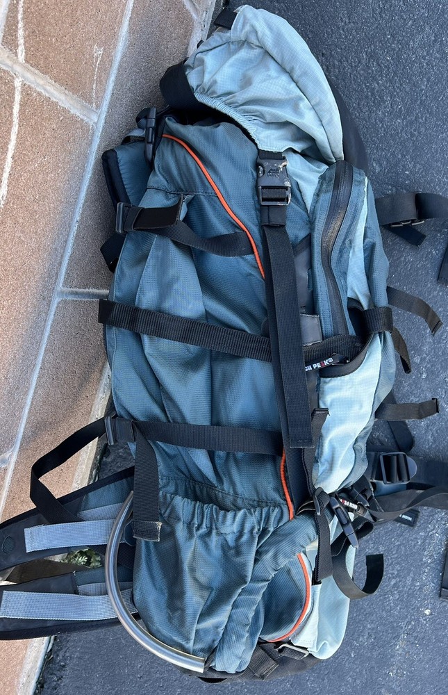 High Peak Pinnacle 65+10 Backpack Hiking