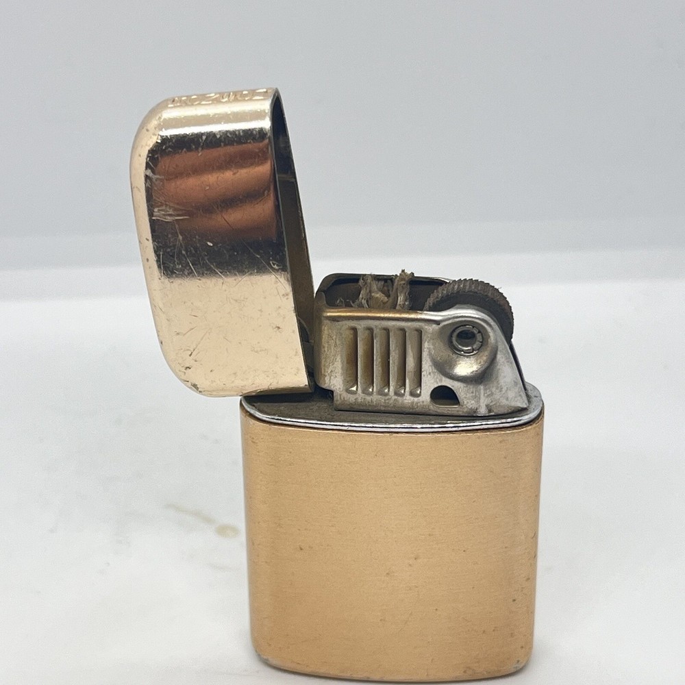 Vintage Ronson Typhoon Gold Tone Lighter Untested
