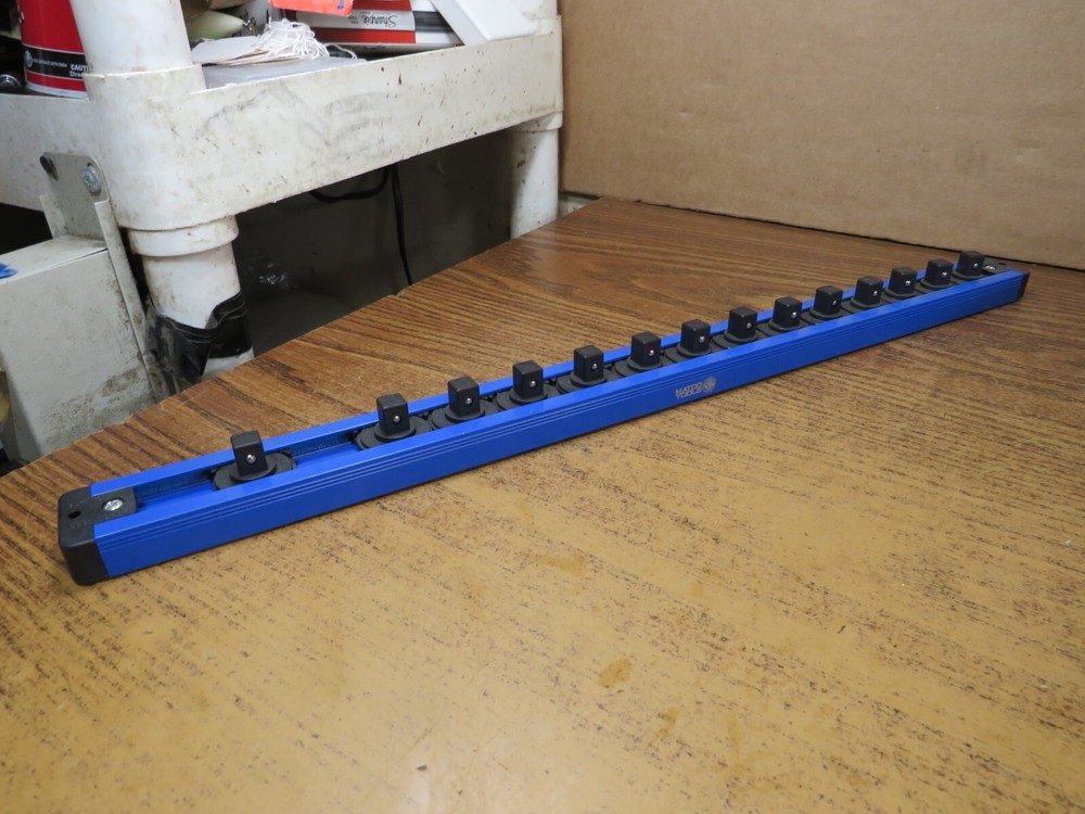 matco socket holder Keeper 3/8  Blue