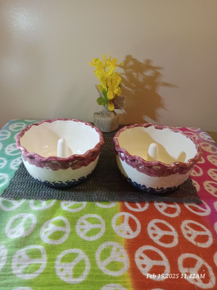 Joyce Dempsey Hand-Crafted Apple/Onion Baker Set