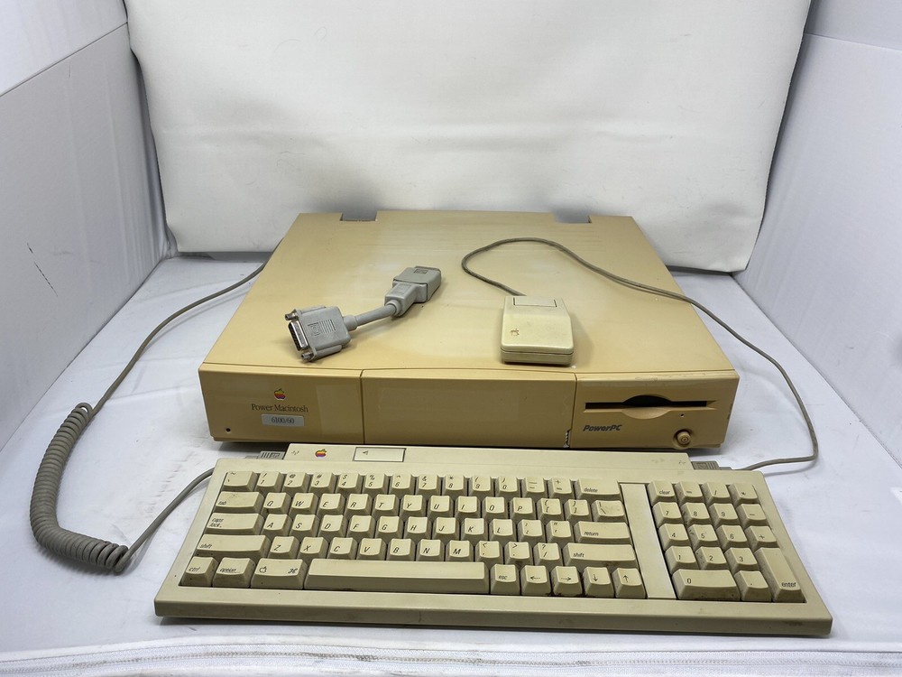 Vintage Apple Macintosh 6100/66 PowerPC Computer
