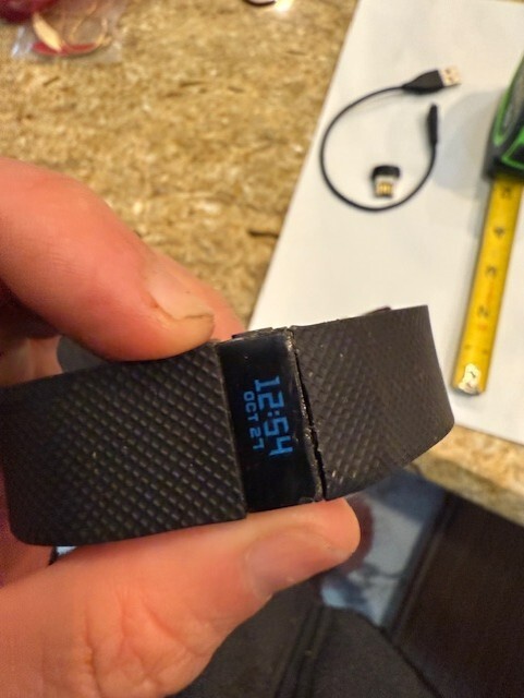 Fitbit Charge HR Wireless Activity Wristband - Black, Size Small/medium