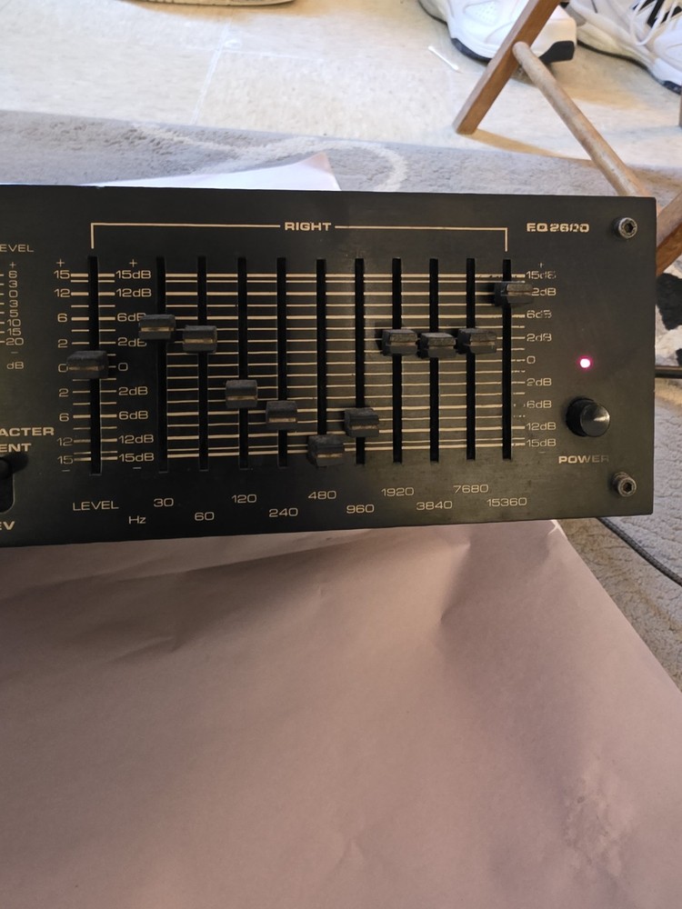 Vintage Numark EQ2600 Stereo Frequency Equalizer *Untested*