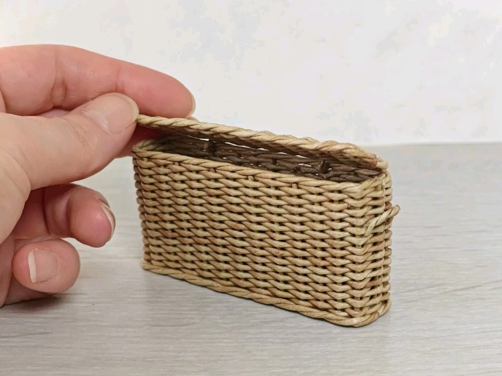 1:12 dollhouse wicker oversized rectangular narrow storage lidded basket