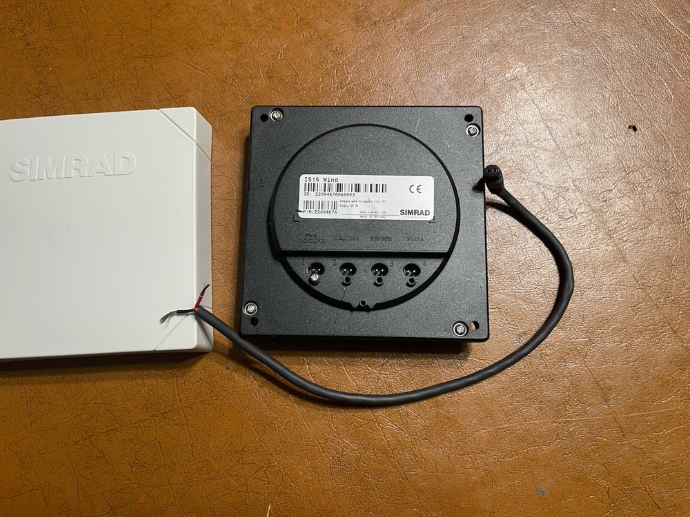 Simrad IS15 Wind Display Instrument