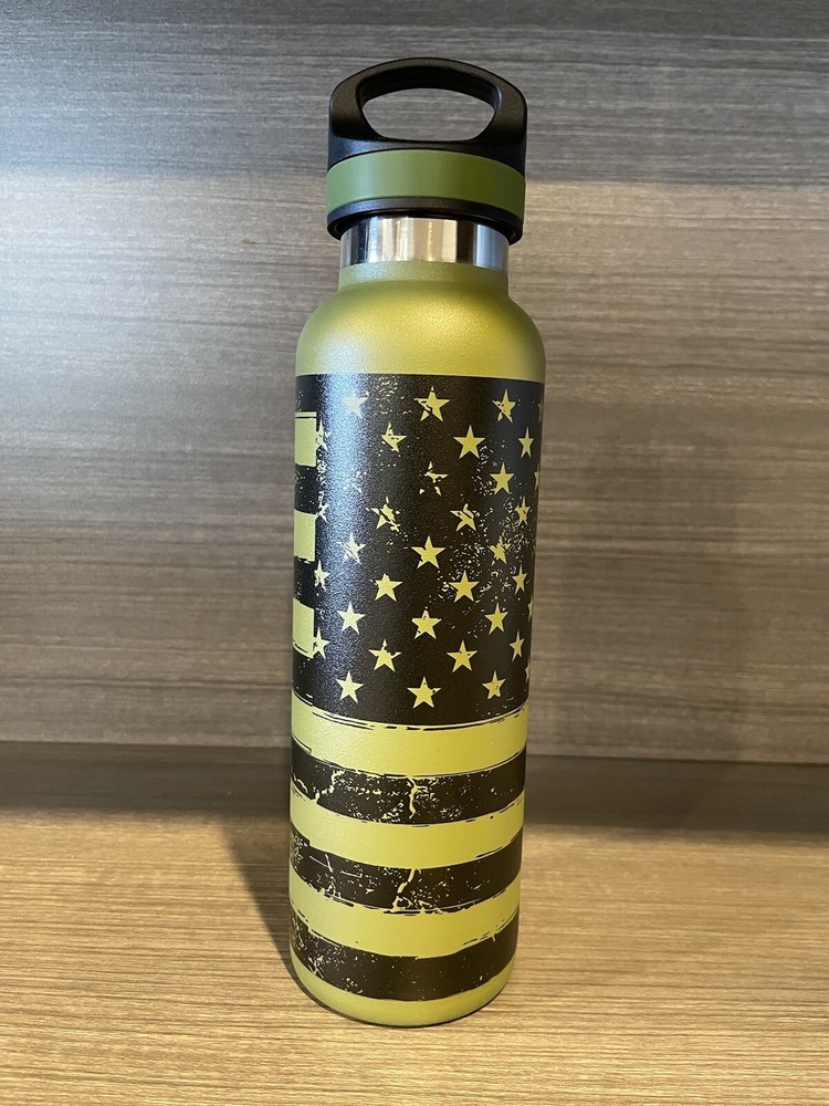 FORGE FORWARD Tundra 20 oz. Bottle. Green