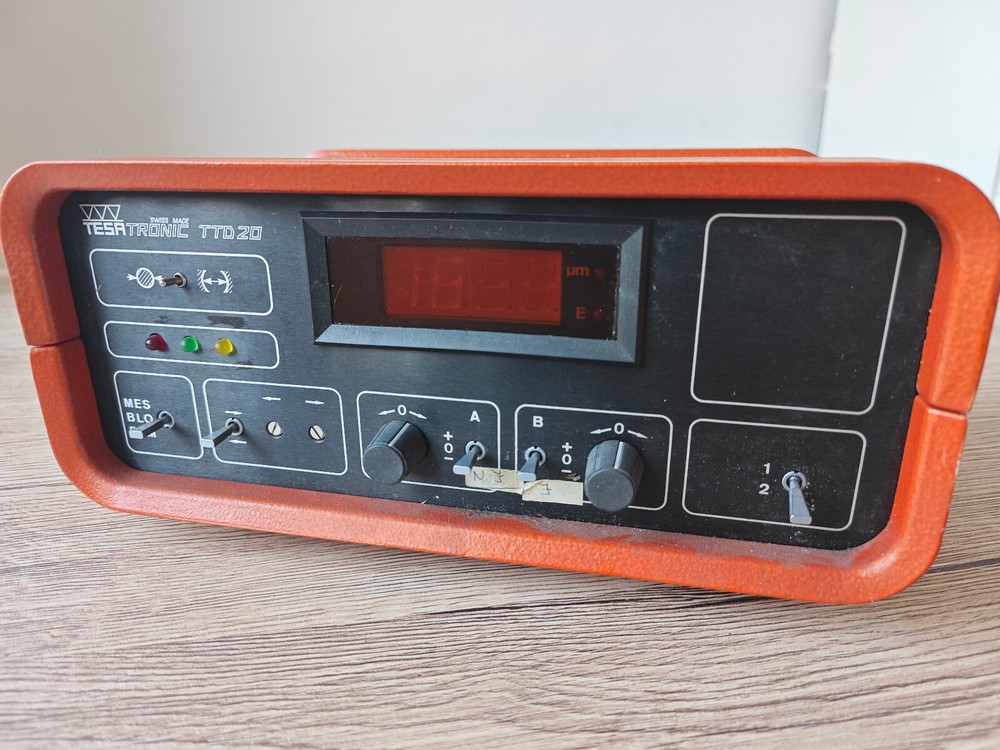 TESATRONIC TTD20, Length Measuring READOUT CONTROLLER, 044.30005