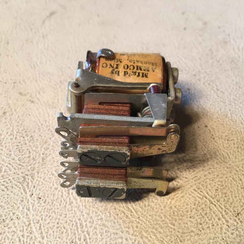 Collins 972-1480-00 relay, Aemco 45A-3629