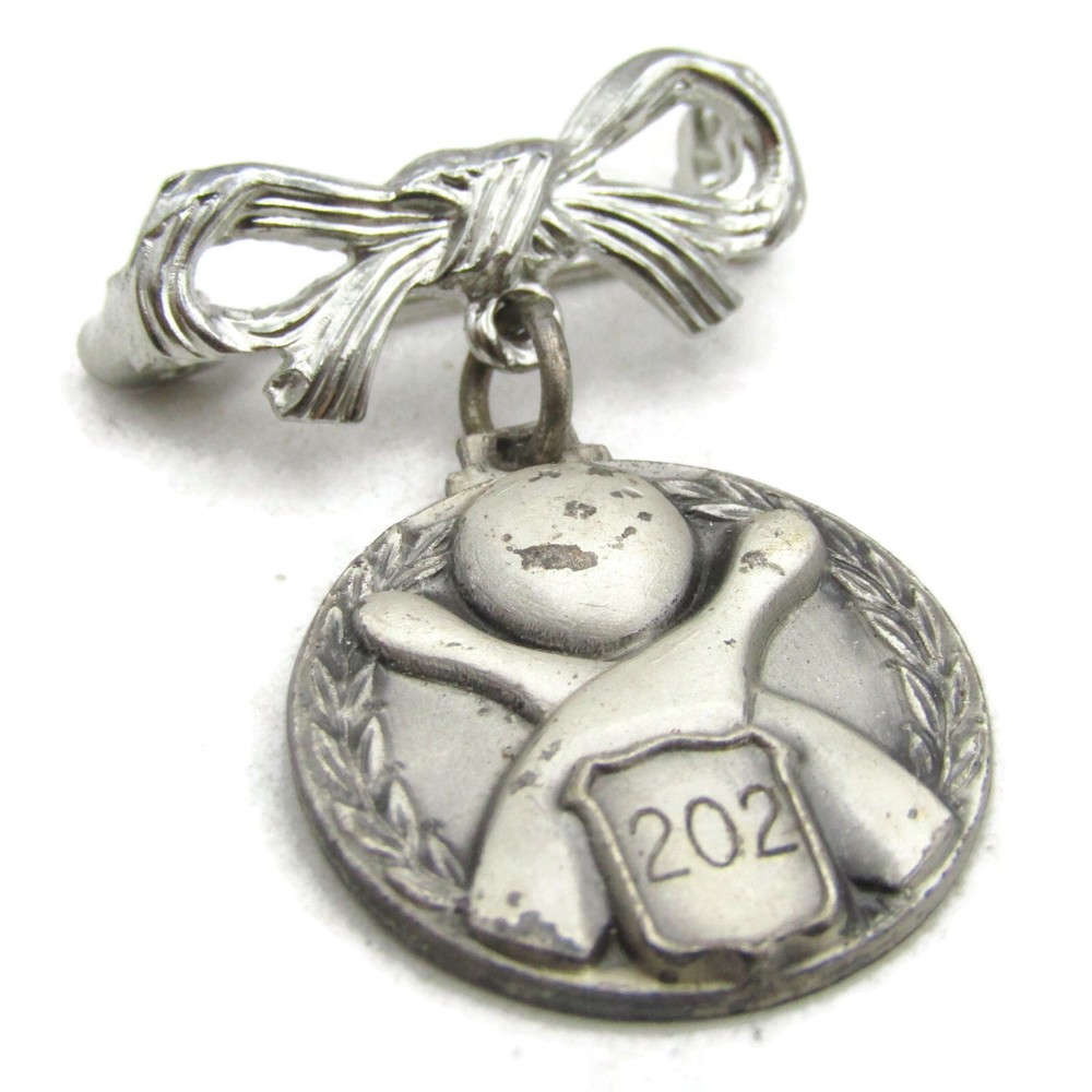 202 Bowling Game Vintage Pin Silver Tone