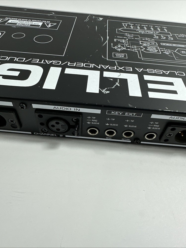 Behringer Intelligate XR2000 2-Ch Interactive Class-A Expander Gate Ducker