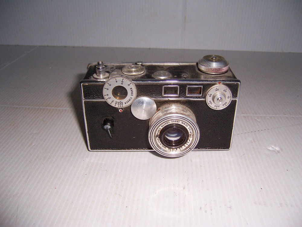 VINTAGE ARGUS RANGEFINDER 35MM CAMERA 50MM LENSE