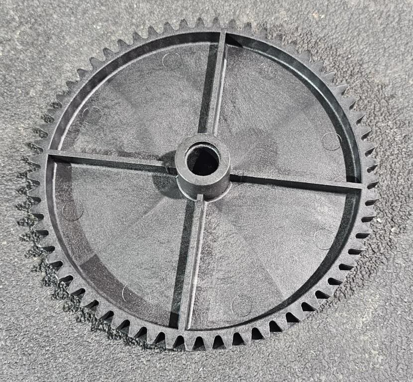 V5 - Plastic Gear (NOS)