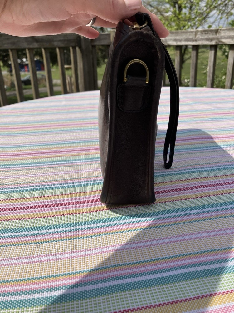 Coach Basic Bag/Clutch Brown Leather, MISSING Crossbody Strap