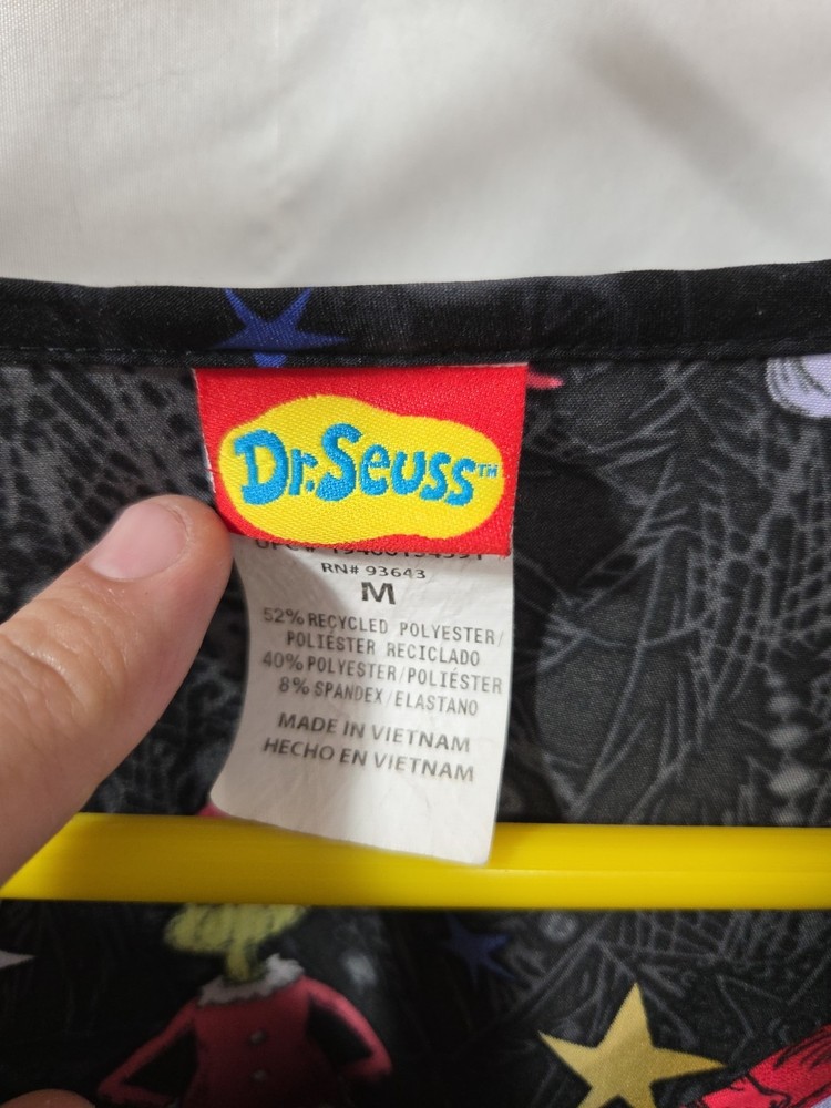 Dr.seuss Grinch Scrub Set Top And Pants Stretch Size M